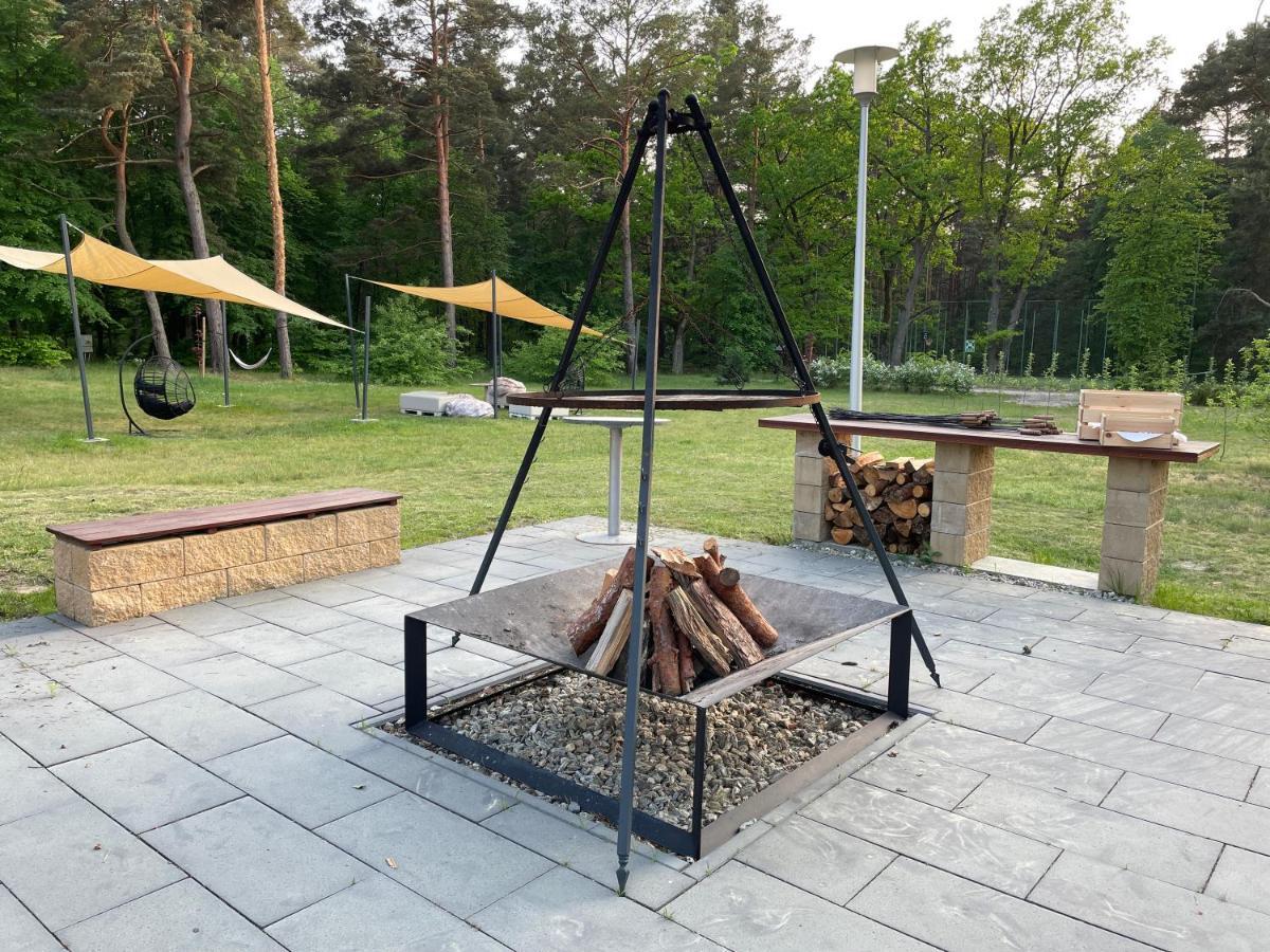 Park Rekreacyjno-Biznesowy Las Woda Wilga Bagian luar foto